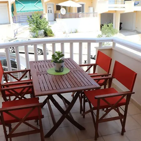 Iris Deluxe 1 Apartment