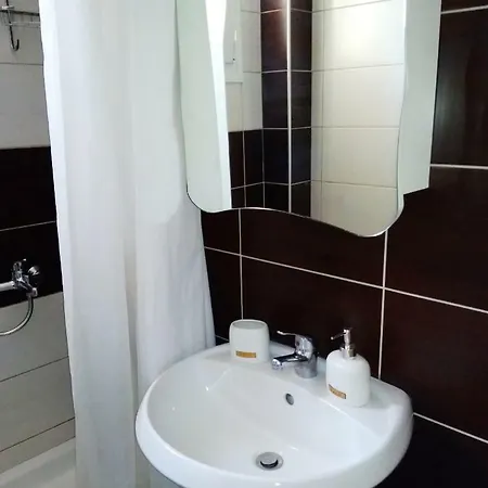 Iris Deluxe 1 Apartment *