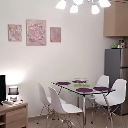 Iris Deluxe 1 *
