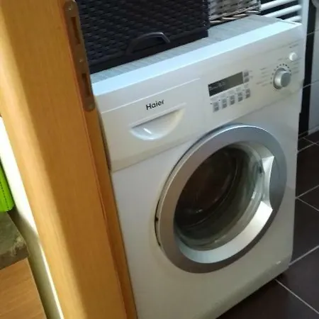 Apartment Iris Deluxe 1 *