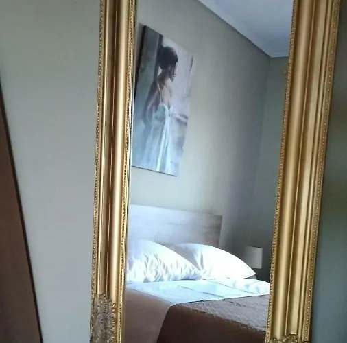 Διαμέρισμα Iris Deluxe 1 *